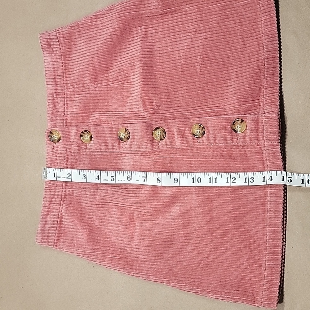 Forever 21, Size S, Mauve Corduroy Button Down Mini Skirt, EUC - Picture 4 of 8